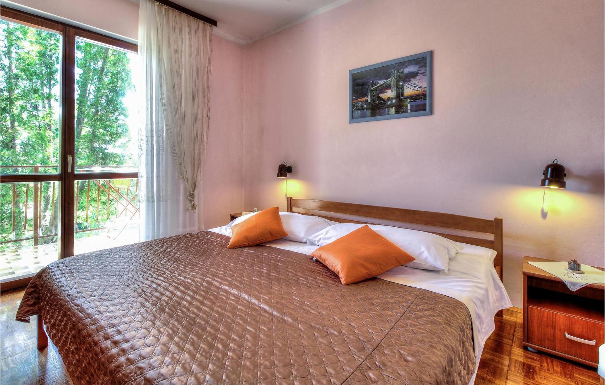 Amazing Apartment In Porec With Wifi ภายนอก รูปภาพ