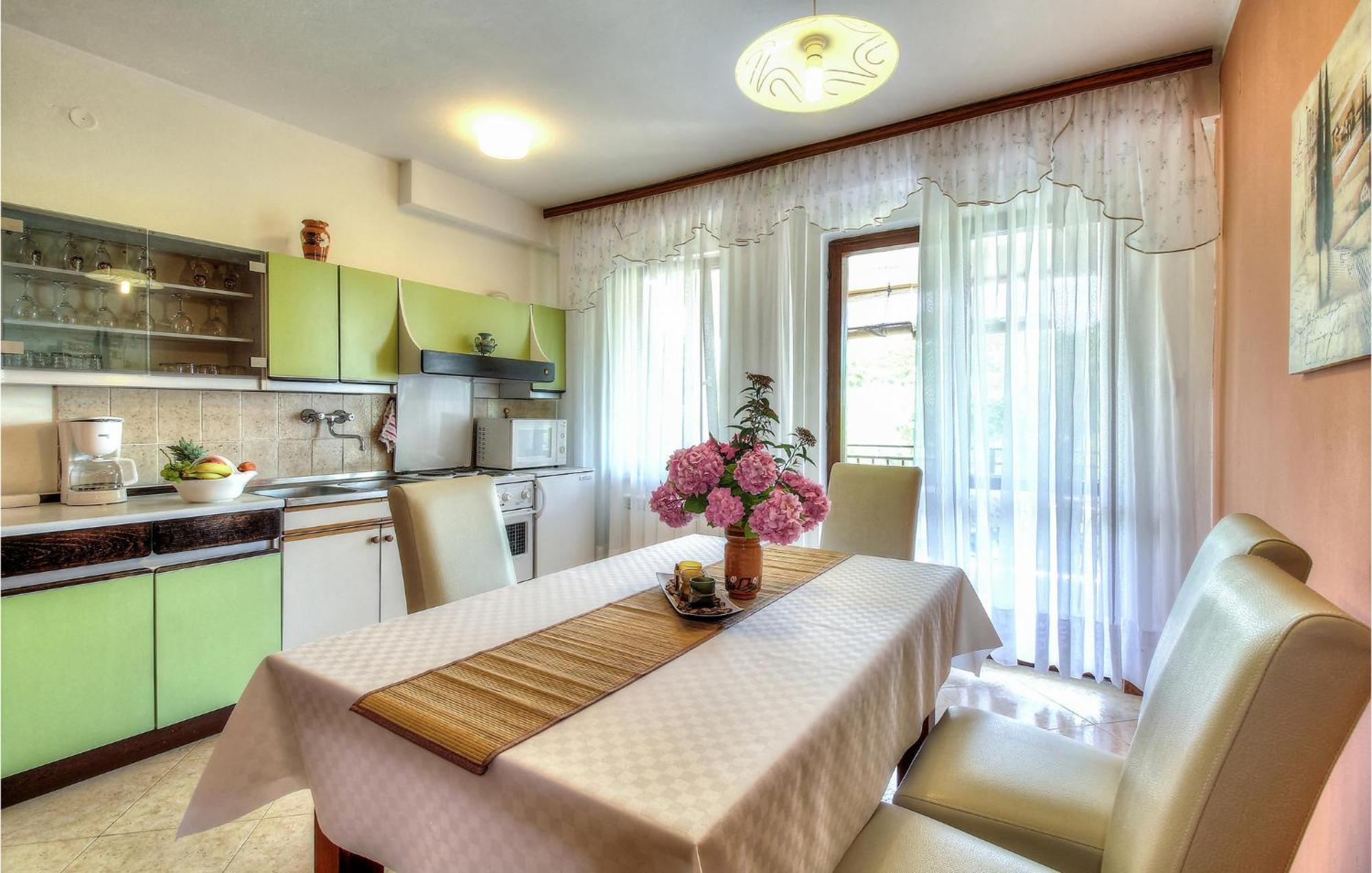 Amazing Apartment In Porec With Wifi ภายนอก รูปภาพ